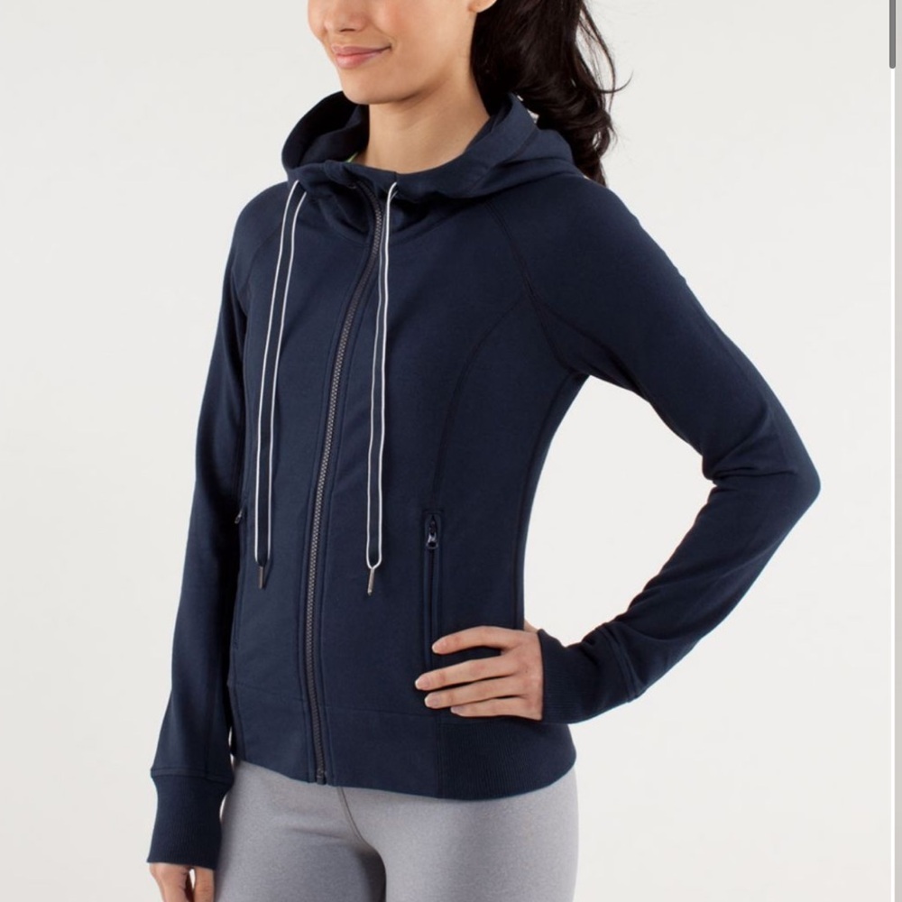 Lululemon Rejuvenate Hoodie in Inkwell Sz 4